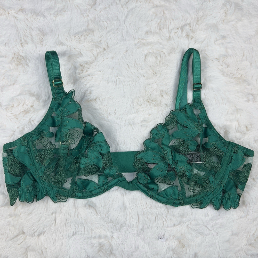 Victoria's Secret Very Sexy Ziggy Floral Lace Embroidery Demi Bra Green 32DD NWT